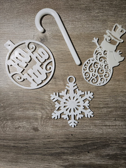 Showpiece Custom Glow In The Dark Christmas Tree Ornaments And Black Lights
